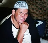 Sempat Stroke 2 Tahun, Potret Terbaru Fahmi Bo yang Sekarang Tinggal Di Kontrakan dan Sudah Ditinggalkan Istri - Kini Jualan Pecel Lele