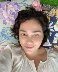 Sempat Tampil dengan Kepala Gundul, Intip 8 Potret Terbaru Feby Febiola yang Cantik Kini Rambutnya Sudah Makin Lebat dan Mulai Panjang - Hidup Sehat Berolahraga