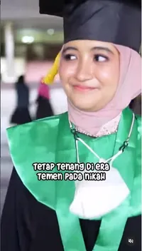 Sempat Terancam DO, Ini 11 Potret Arafah Rianti yang Akhirnyat Wisuda - Cantik dan Bikin Pangling Saat Kenakan Kebaya 