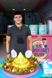 Sepi Job Manggung, Ruri Repvblik Buka Bisnis Minuman dengan Omzet Ratusan Juta!