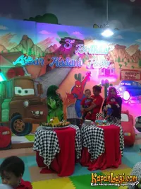 Serba Merah, Meriahnya Ulang Tahun Putra Apoy Wali