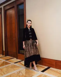 Sering Dicap Pengangguran, Ini 8 Potret Aaliyah Massaid yang Sering Hadir di Acara Brand Terkenal Dunia - Punya Visual Bak Ibu Pejabat