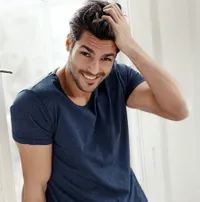 Serkan Cayoglu 'Ayaz', Si Ganteng Pecinta Pesiar di Kapal Mewah