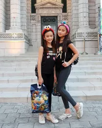 Seru! Clarice Cutie Main ke Universal Studio Bareng Sahabat