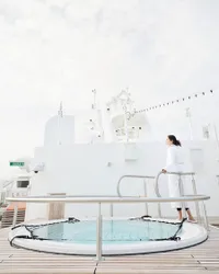 Seru! Ringgo Agus, Sabai & Bjorka Liburan Naik Kapal Pesiar Mewah