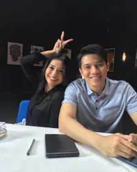 Setelah Foto Bareng Acha, Irwansyah Balik Mesra ke Zaskia Sungkar