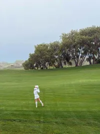 Shandy Aulia Main Golf di Amerika, Tampil Elegan dan Sporty