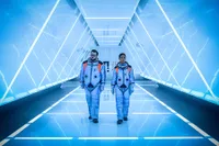 Siap-siap Dibawa Berpetualang ke Bulan, Ini Dia 7 Potret Film 'MOONFALL'