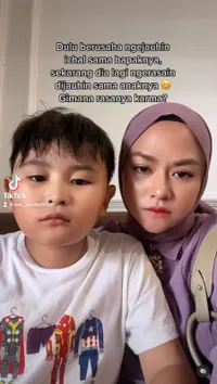 Sindir Karma ke Istri Daus Mini yang Sekarang, Potret Yunita Lestari Kini Bahagia Bersama Suami & 2 Putranya