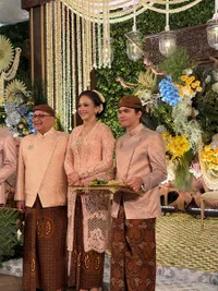 Siraman El Rumi, Maia Estianty Beri Pesan Haru ke Syifa Hadju 