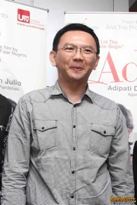 Sisi Lain Ahok, Dekat Dengan Selebriti Dan Menikmati Hidup