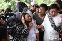 Sisi Lain Allea Putri Ariel, Aktivis Cilik Yang Sayang Kakeknya