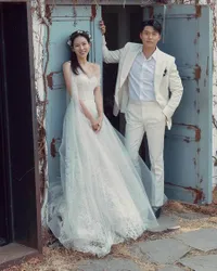 So Sweet, 8 Potret Hyun Bin Kirim Food Truck ke Lokasi Syuting Son Ye Jin - Gunakan Nama Anak untuk Dukung Istri