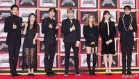 Style Idol di Red Carpet KBS Song Festival, Hitam Putih Semua