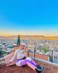 Sudah Bahagia Dengan Dirinya, Intip 7 Potret Eva Belisima Mantan Kiwil Liburan di Cappadocia Turki