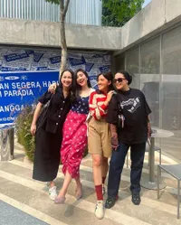 Sudah Bubar 6 Tahun Lalu! 8 Potret Reuni Eks Member Blink, Ada yang Sudah Punya Anak