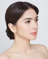 Sudah Cantik Paripurna, Potret Angel Karamoy Lakukan Operasi Plastik di Korea - Masih Rahasiakan Hasilnya