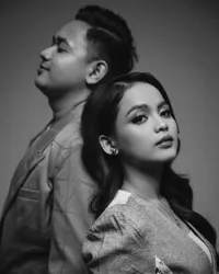 8 Potret Putri Isnari yang Kini Masih Bekerja Meski Sudah Jadi Seorang Istri, Akui Dapat Izin Dari Suami