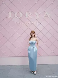 Sudah Lebih Sehat, Ini Potret Zhao Lusi yang Kembali Muncul Kejutkan Penggemar dengan Kecantikan Unreal