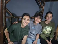 Suka Duka Komika di 'Pas Buka FM', Adjis Doa Ibu Cerita Soal Senioritas