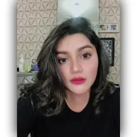 Suka Selfie Begini Ekspresi Hilda Vitria, Kamu Pilih Yang Mana? 