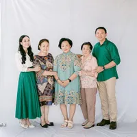 Sukses Bikin Netizen Pangling, Potret Terbaru Puput Nastiti Istri Ahok Yang Makin Cantik dan Langsing