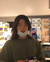 Sukses Bikin Para Fangirl Histeris, 8 Potret Kim Woo Bin dengan Rambut Gondrong - Bukti Orang Ganteng Cocok Pakai Style Apa Aja