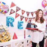 Surprise Party Seru Dari Luna Maya Untuk Reino Barack, Romantis!