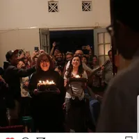 Surya Saputra Dapat Kejutan Ultah di Lokasi Syuting, Buatnya Haru