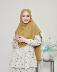Susah Lakukan Komunikasi dengan Virgoun, Inara Rusli Curiga Ada Salah Pola Asuh Sejak Kecil
