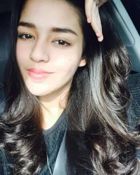 Susan Sameh, Pacar Billy Syahputra Yang Mirip Kristen Stewart