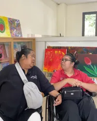 Suti Karno Temukan Panggilan Jiwa Baru, Kini Sibuk Urus Yayasan Disabilitas