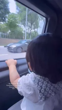 Syahrini Mulai Spill Tipis-tipis Baby R, Rambut Mulai Panjang - Punya Tangan Gemoy