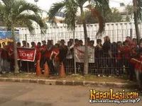 Sahabat NOAH Membeludak di Acara Dahsyat