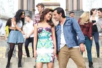 Saif Ali Khan Berubah Jadi Cewek - Bagaimana Nasib Kareena Kapoor