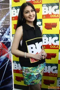 Sandra Dewi di Launching Logo Baru Big Cola