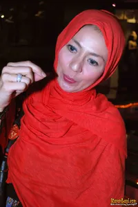 Sarah Vi Nikmati Penampilan Baru