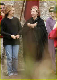 Scarlett Johansson - Natalie Portman