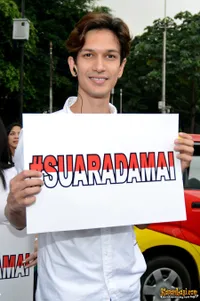Sederet Selebriti Rela Kehujanan Demi Kedamaian Politik Indonesia