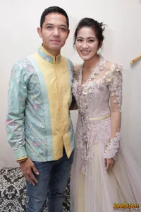 Seperti Inilah Desain Asli Busana Pengantin Dude Harlino - Alyssa