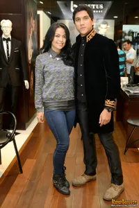 Serunya Fitting Gaun Pernikahan Bersama Tantri Kotak