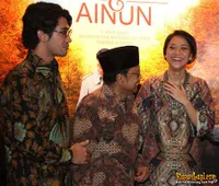 Serunya Nonton Bareng HABIBIE - AINUN Bareng Presiden SBY