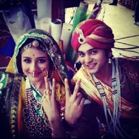 Serunya Tingkah Paridhi Sharma di Lokasi Syuting Jodha Akbar