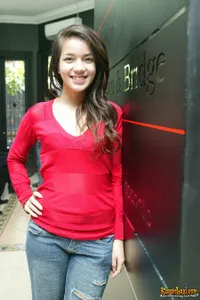 Sheila Marcia di Dental Aesthetic Clinic