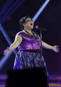 Shena Malsiana dan Novita Dewi Memukau Juri X Factor Indonesia