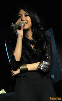 Sherina di Tennis Indoor Senayan Jakarta Pusat