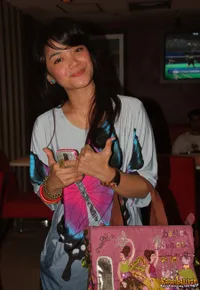 Sheza Idris Mulai Sibuk Promo