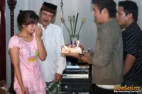Sheza Idris Ulang Tahun