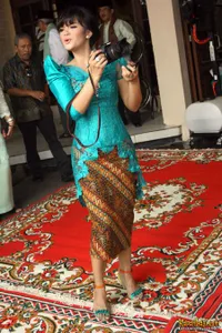 Shezy Idris Dilamar Oleh Akizz