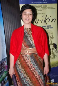 Sita Nursanti di Rilis KISAH KELUARGA PARIKIN